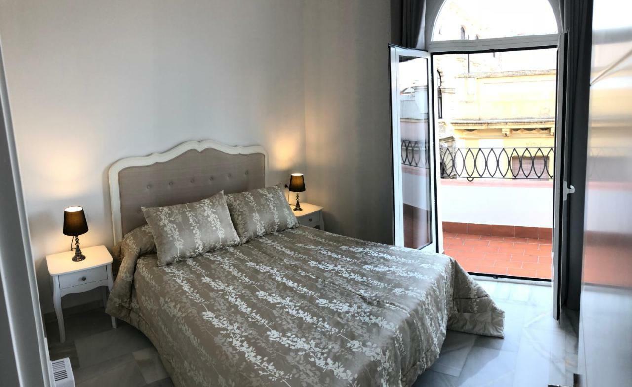 Alfonso Xiii Apartment